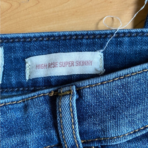 Hollister high rise super skinny jeans - Picture 4 of 7